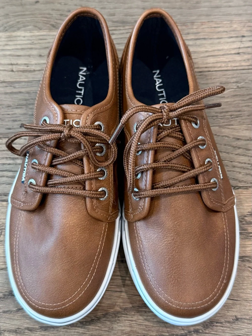NWOT Nautica Kids Moulouya Shoe